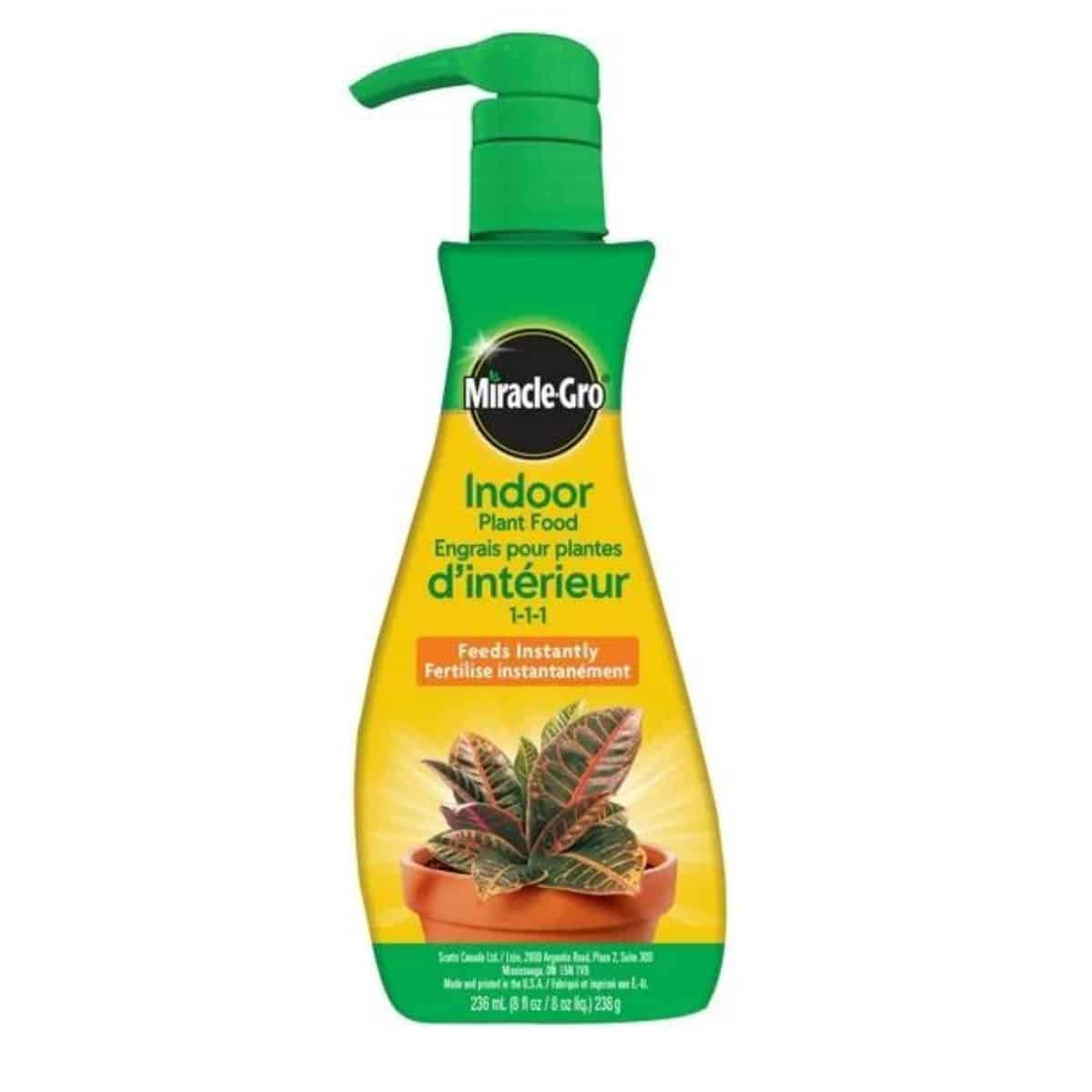 MIRACLE GRO ENGRAIS EN MOUSSE PLANTES 1-1-1 236ML