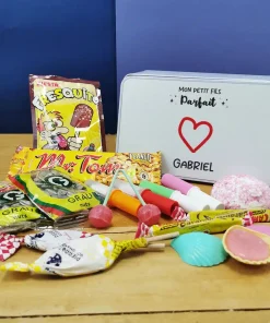 Coffret bonbons des années 70 personnalisé   “Mon petit fils parfait” (Boîte en métal) – cadeau papy mamie