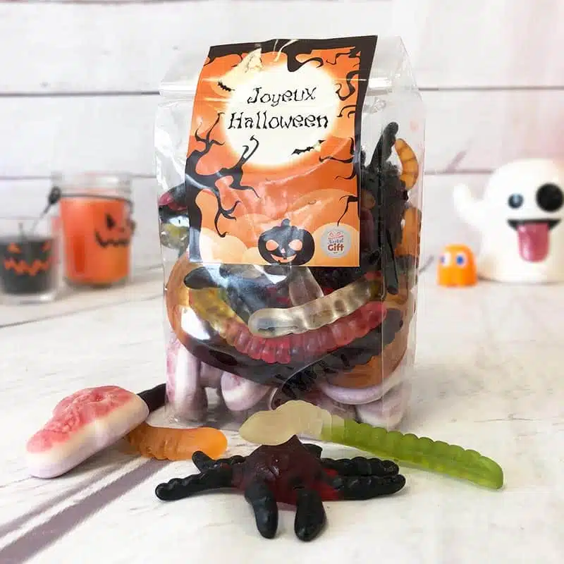 Sachet de Bonbons gélifiés – 10 tarentules, 20 vers de terre et 10 crânes gélifiés (390g) – Joyeux Halloween