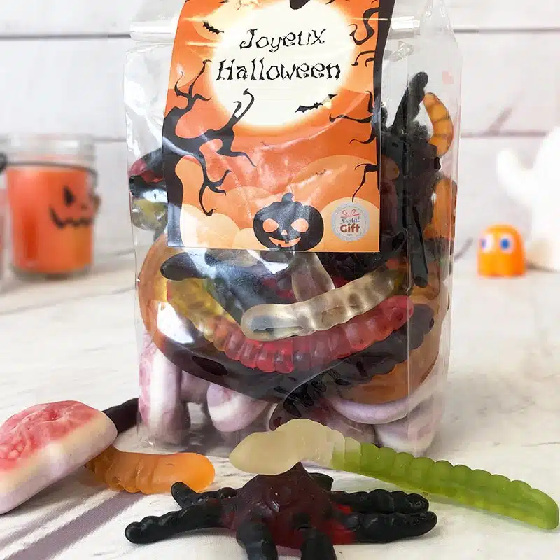 Sachet de Bonbons gélifiés – 10 tarentules, 20 vers de terre et 10 crânes gélifiés (390g) – Joyeux Halloween – Image 2
