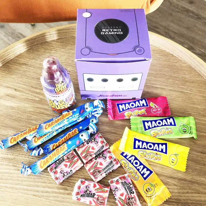 Coffret cadeau : Boîte console rétro remplie de bonbons 90 – Image 3