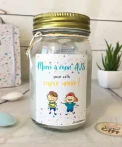 Bougie Jar “Merci à mon AVS pour cette super année” – cadeau AVS – Dessins d’enfants