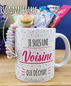 Mug bonbons des années 2000 “Je suis une voisine qui déchire”- cadeau personnalisé