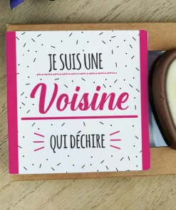 Cœurs au chocolat noir rouge et blanc x4 “Je suis une voisine qui déchire”