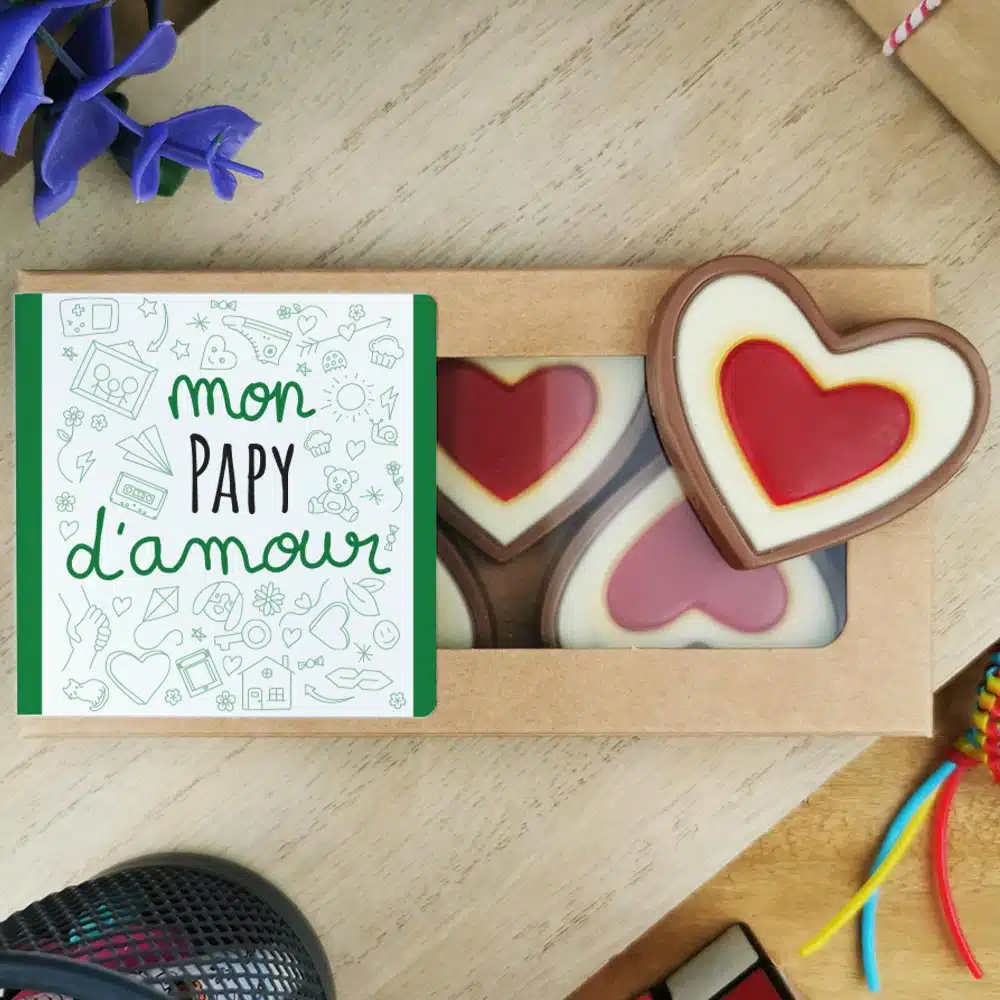Cœurs au chocolat au lait rouge et blanc x4 “mon papy d’amour”
