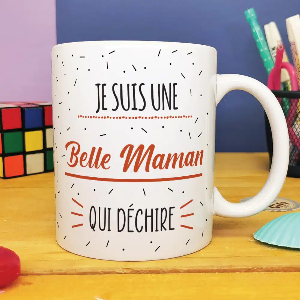 Mug “Je suis une belle maman qui déchire” – cadeau belle mère