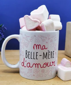 Mug “Belle-mère d’amour” et ses guimauves coeurs x10