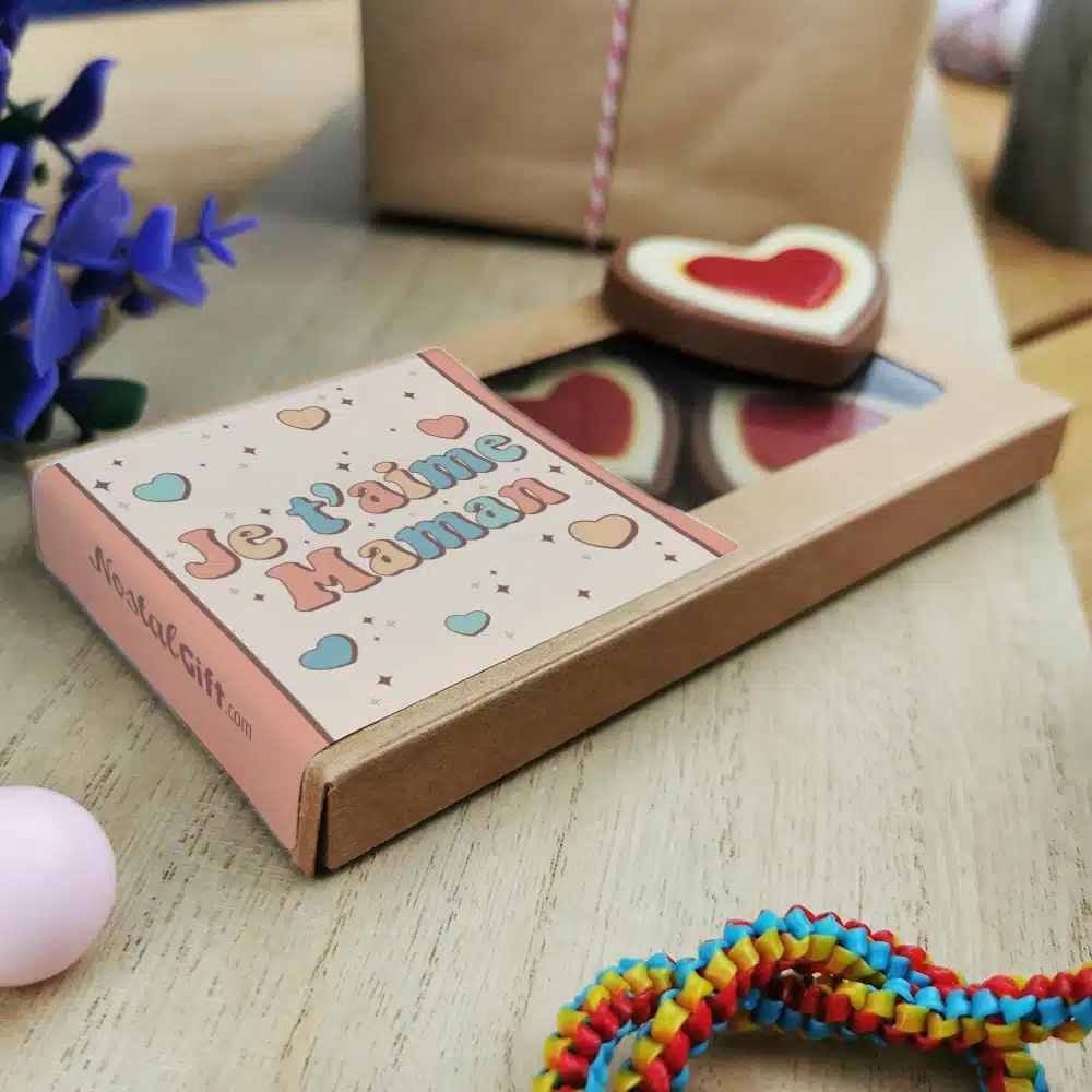 Cœurs au chocolat au lait rouge et blanc x4 “Je t’aime maman” – Image 3