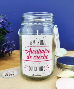 Bougie Jar blanche “Je suis une auxiliaire de crèche qui déchire”