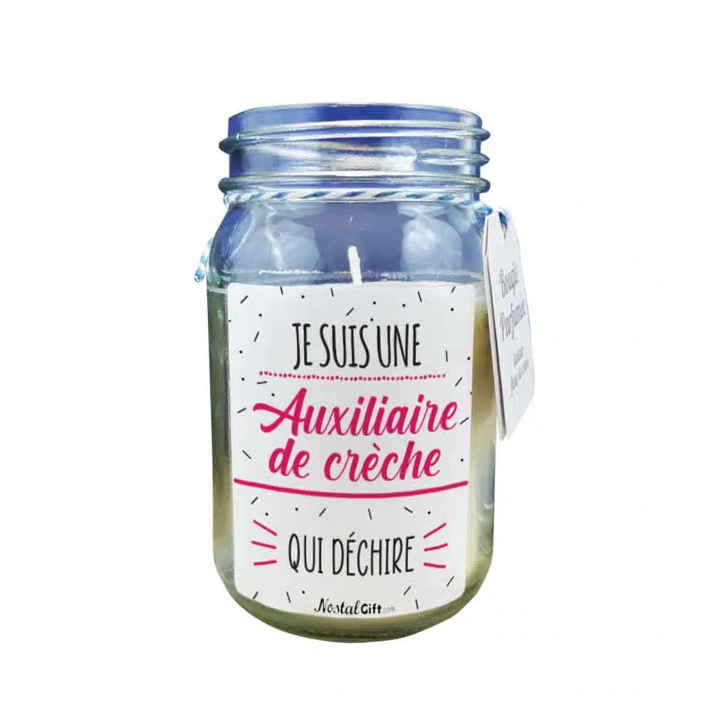 Bougie Jar blanche “Je suis une auxiliaire de crèche qui déchire” – Image 2
