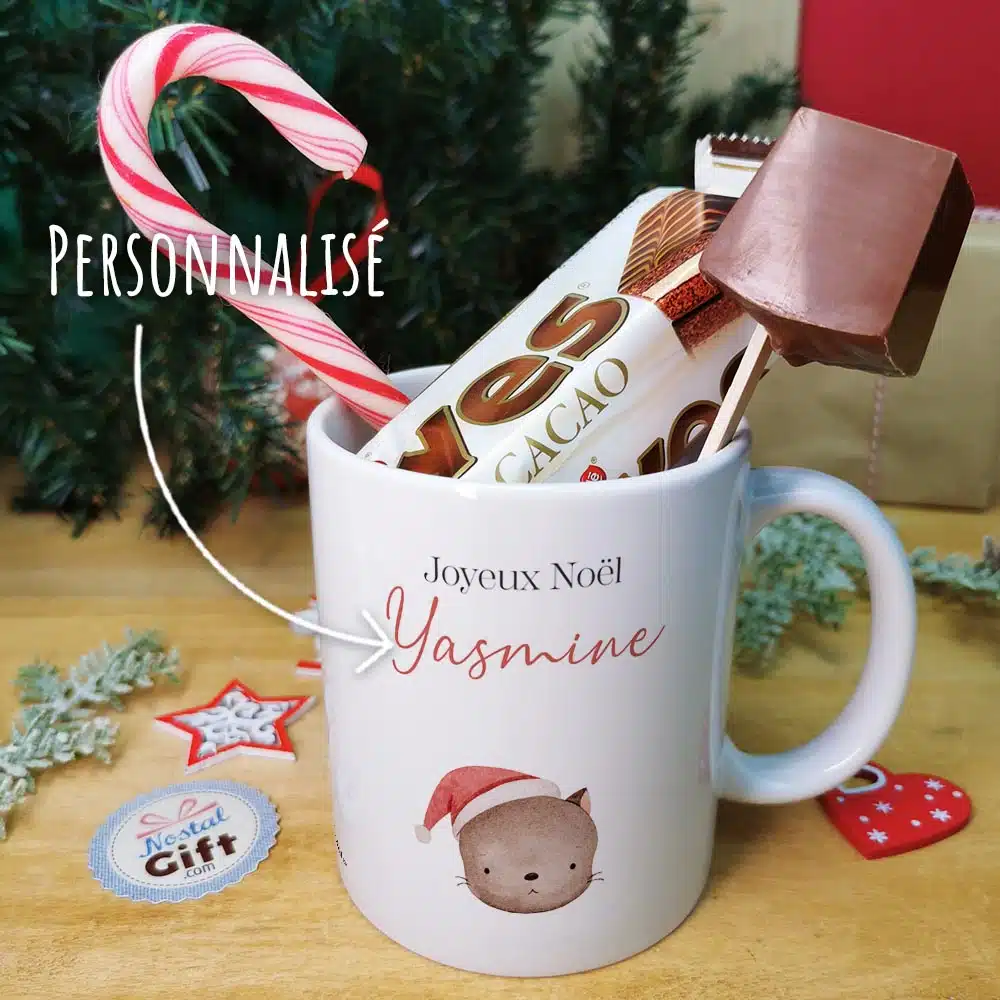 Mug “Joyeux Noël” personnalisé et ses confiseries rétro – Chat de Noël – Cadeau Noël