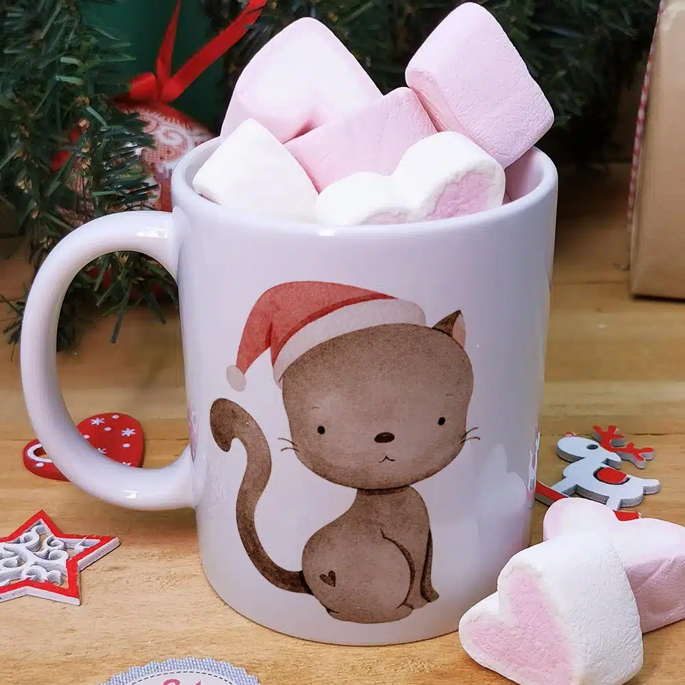 Mug “Joyeux Noël ” personnalisé et ses guimauves coeurs x10 – Chat de Noël – Image 4