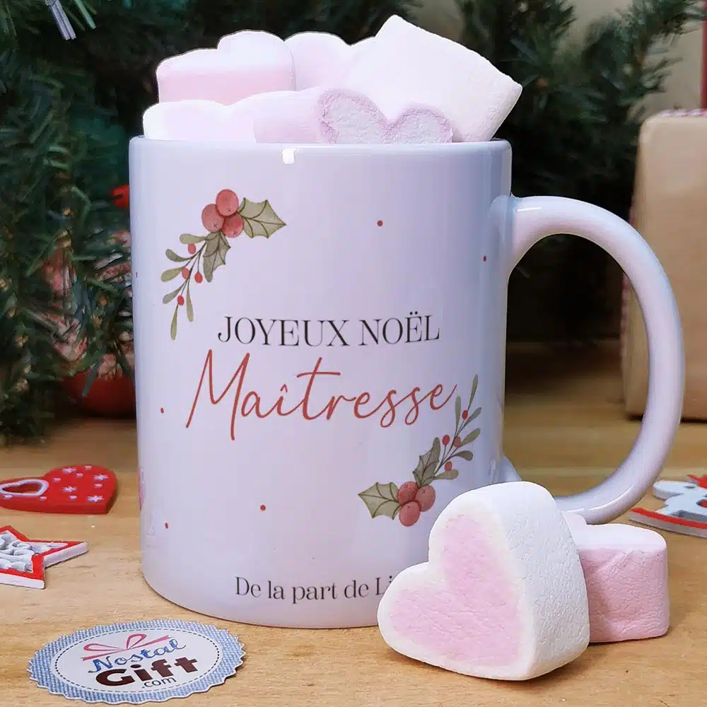 Mug “Joyeux Noël Maîtresse” personnalisé et ses guimauves coeurs x10 – Cadeau Noël – Image 2