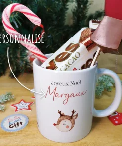 Mug “Joyeux Noël” personnalisé et ses confiseries rétro – Renne de Noël – Cadeau Noël