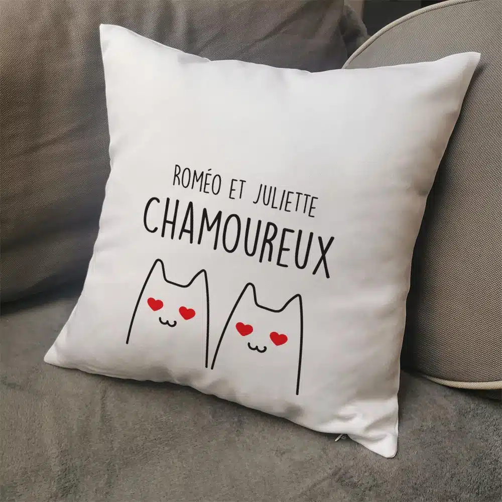 Coussin personnalisé Chamoureux – 40×40 cm – Cadeau Saint Valentin