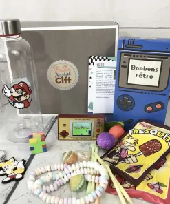 Coffret Cadeau jeux vidéo rétro (avec sa console de poche retro)
