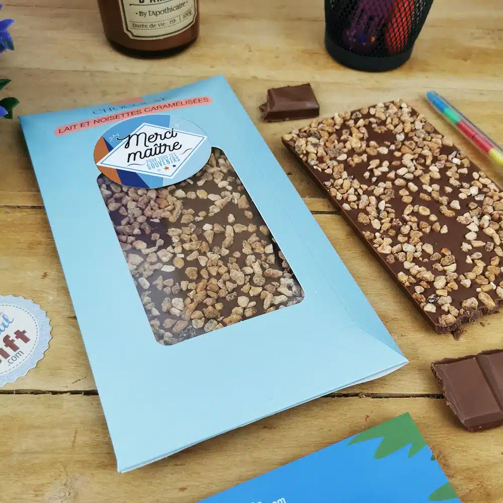 Tablette Chocolat Lait et Noisettes Caramélisées “Merci Maître ” made in France (Maison Guinguet) – Cadeau Maître – Image 3