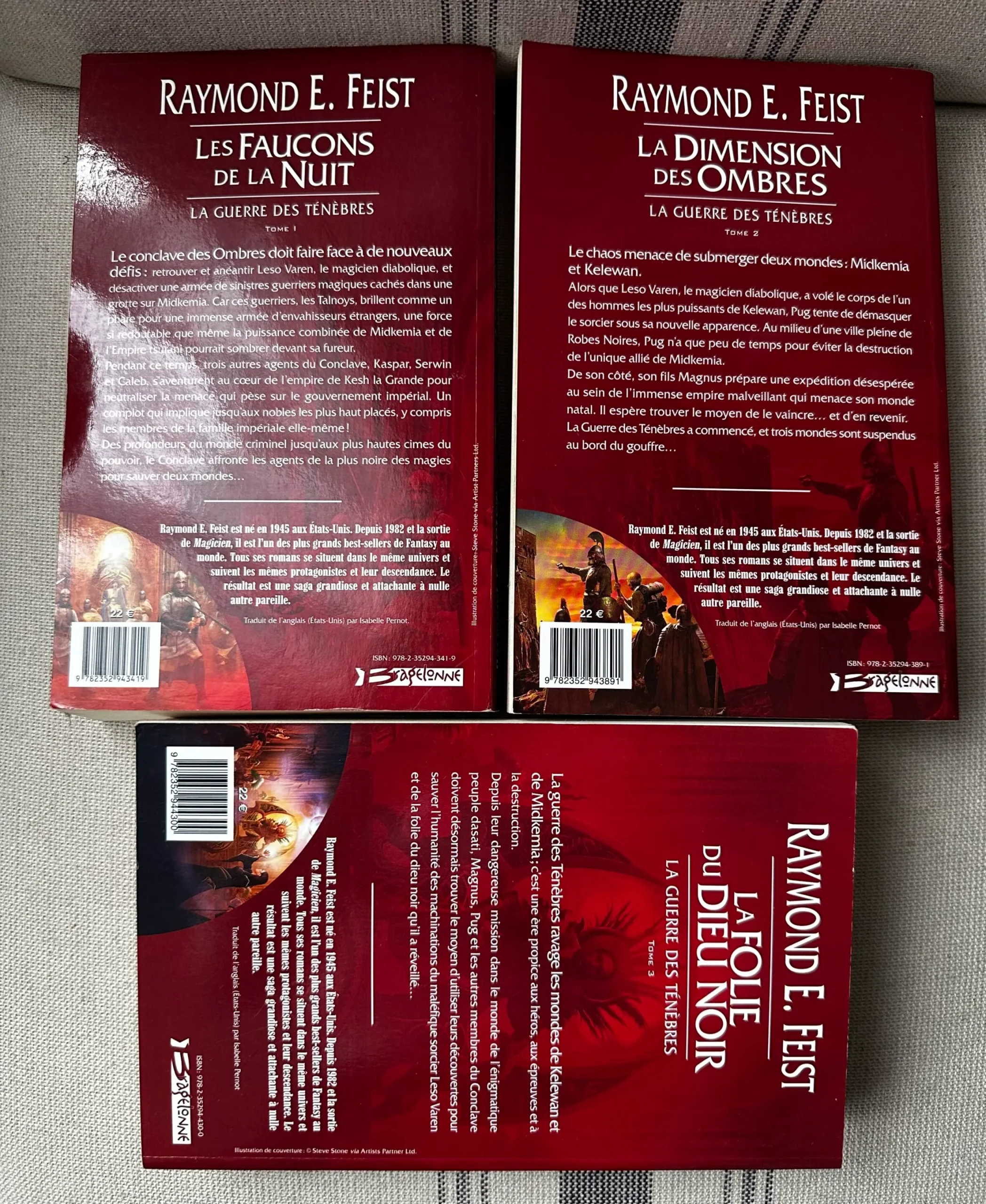 La guerre des ténèbres en 3 volumes. Raymond E. Feist – Image 2