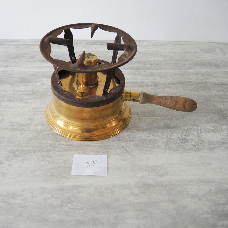 Ancien Rechaud Le Sauveur en Laiton Poli – Image 2