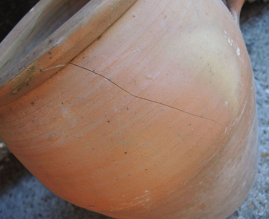 Ancien Grand Pot à Graisse en Grès Non Emaillé H 33,5 cm – Image 5