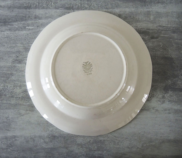 Grande Ancienne Assiette Creuse en Faïence Villeroy & Boch – 1562 – Pivoine – Image 2