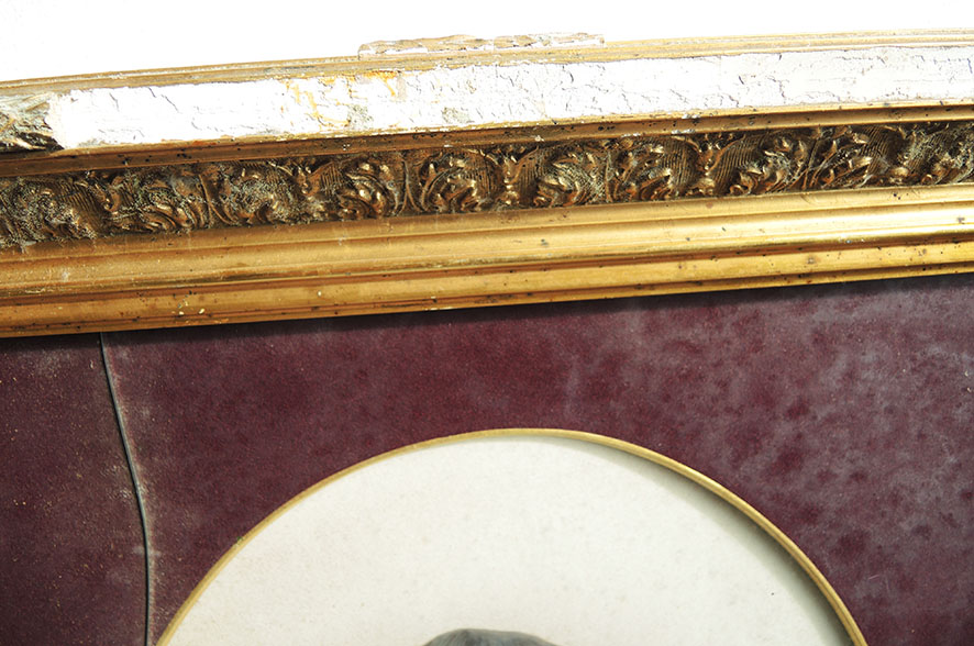 Ancien Portrait Photo Encadré et Signé : Jeune Fille – Image 3